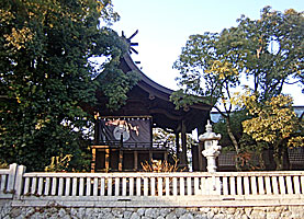 洲本八幡神社本殿右側面