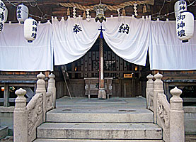 洲本八幡神社拝所