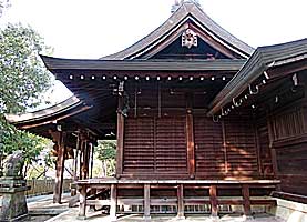 高岳神社拝殿左側面