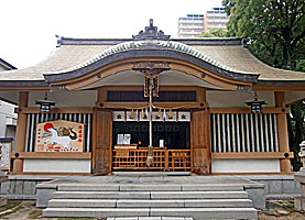 徳井神社拝殿近景正面