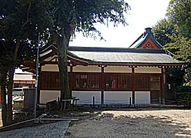 筒井八幡神社社殿左側面
