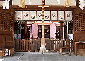 筒井八幡神社拝所