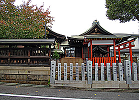 南宮宇佐八幡神社（脇浜神社）社殿全景右側面