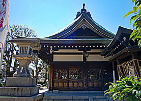 夢野熊野神社拝殿左側面