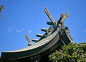 夢野熊野神社本殿千木・鰹木