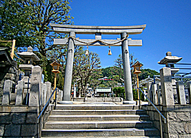 夢野熊野神社参道入口