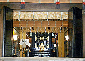 鹿島神宮拝殿内部