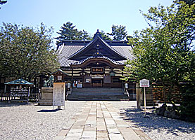 尾山神社拝殿