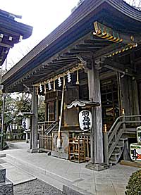 前鳥神社拝殿向拝左側面