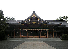 寒川神社拝殿