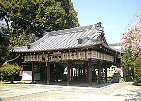 綾戸國中神社拝殿左より