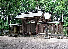 神戸大神宮阿紀神社社殿全景左より
