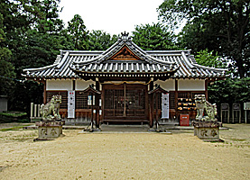 糸井神社拝殿正面