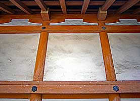 京終飛鳥神社本殿背面