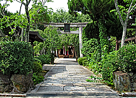 三輪坐恵比須神社参道入口