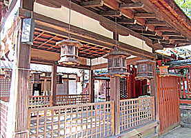 奈良町天神社幣殿左釣燈籠