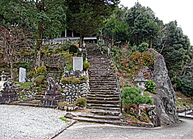 吉野杉箸神社参道