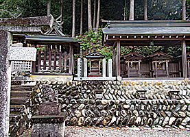 吉野杉箸神社社頭