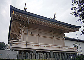 岡山神社本殿背面