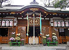 布忍神社拝所