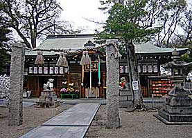 布忍神社拝殿左より