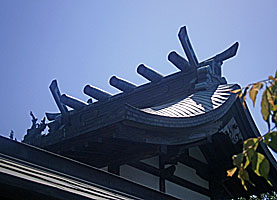 武蔵第六天神社本殿千木・鰹木