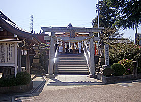 武蔵第六天神社参道入口