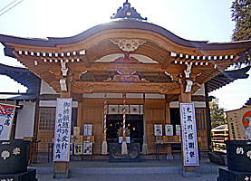 武蔵第六天神社拝殿近景