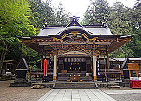 寶登山神社拝殿