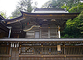 寶登山神社本殿左側面