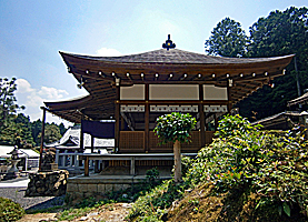 金勝庄総社大野神社拝殿左側面