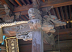赤羽八幡神社拝殿木鼻