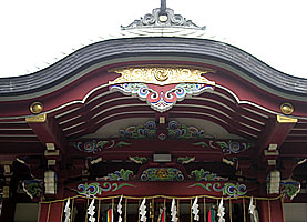 青山熊野神社拝殿破風