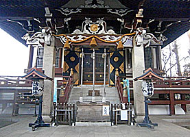 新宿諏訪神社拝所