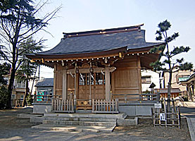 大松氷川神社拝殿左より