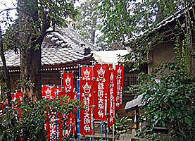 田園調布八幡神社社殿左側面
