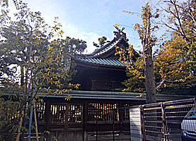 荏原神社拝殿左側面