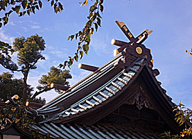 荏原神社拝殿千木・鰹木