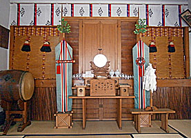 五柱稲荷神社社殿内部