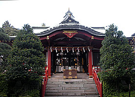 東大島神社拝殿正面
