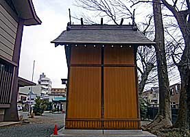 日野八幡神社社殿背面