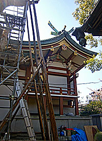 平井諏訪神社本殿左側面