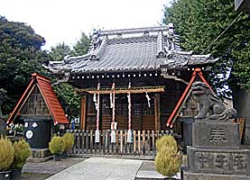 平井天祖神社（平井天祖香取神社）拝殿左より