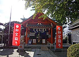 下千葉氷川神社（堀切氷川神社）拝殿正面