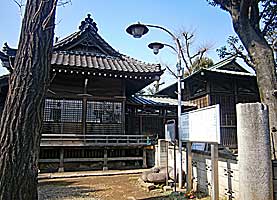 稲付香取神社社殿左側面