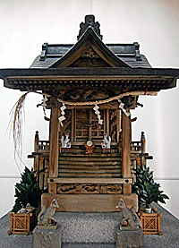 歌舞伎稲荷神社社殿正面