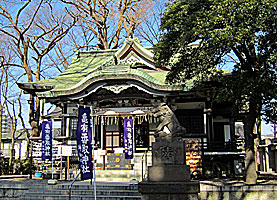 亀有香取神社拝殿近景左より