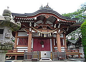 高ヶ坂熊野神社拝殿向拝右より
