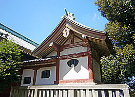 子安八幡神社本殿左側面