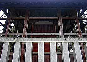 熊川神社本殿背面